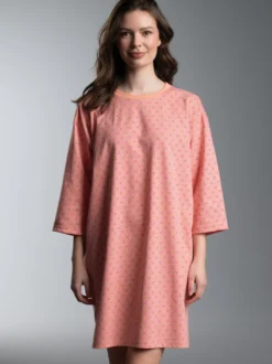 Big Shirt mit feinem Herz Allovermuster Puder