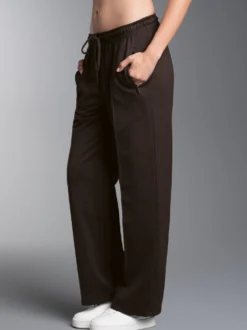 Freizeithose mit weitem Bein und Elastikbund Mocca