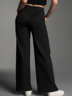 Freizeithose mit weitem Bein und hohem Bund Schwarz