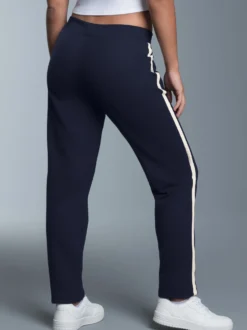 Jogginghose mit kontrastfarbigen Akzenten Navy