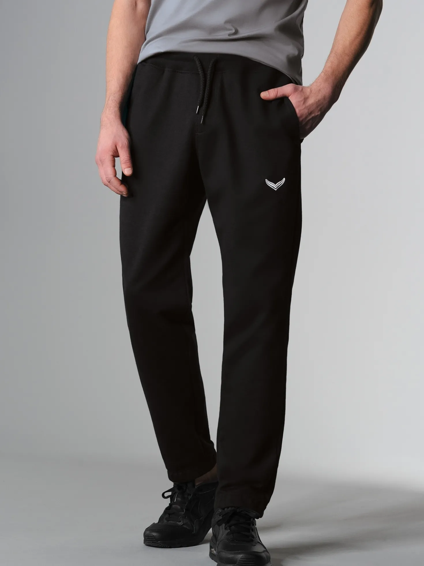 Jogginghose mit praktischem Kordelzug Schwarz