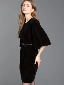 Nicki Kleid mit weiten Ärmeln Schwarz