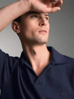 Oversized Poloshirt ohne Knopfleiste in Waffeloptik Navy