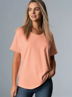 Oversized T-Shirt mit V-Ausschnitt Puder