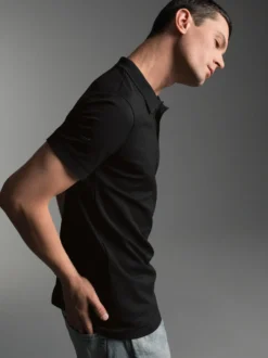 Poloshirt aus elast. Piqué Schwarz
