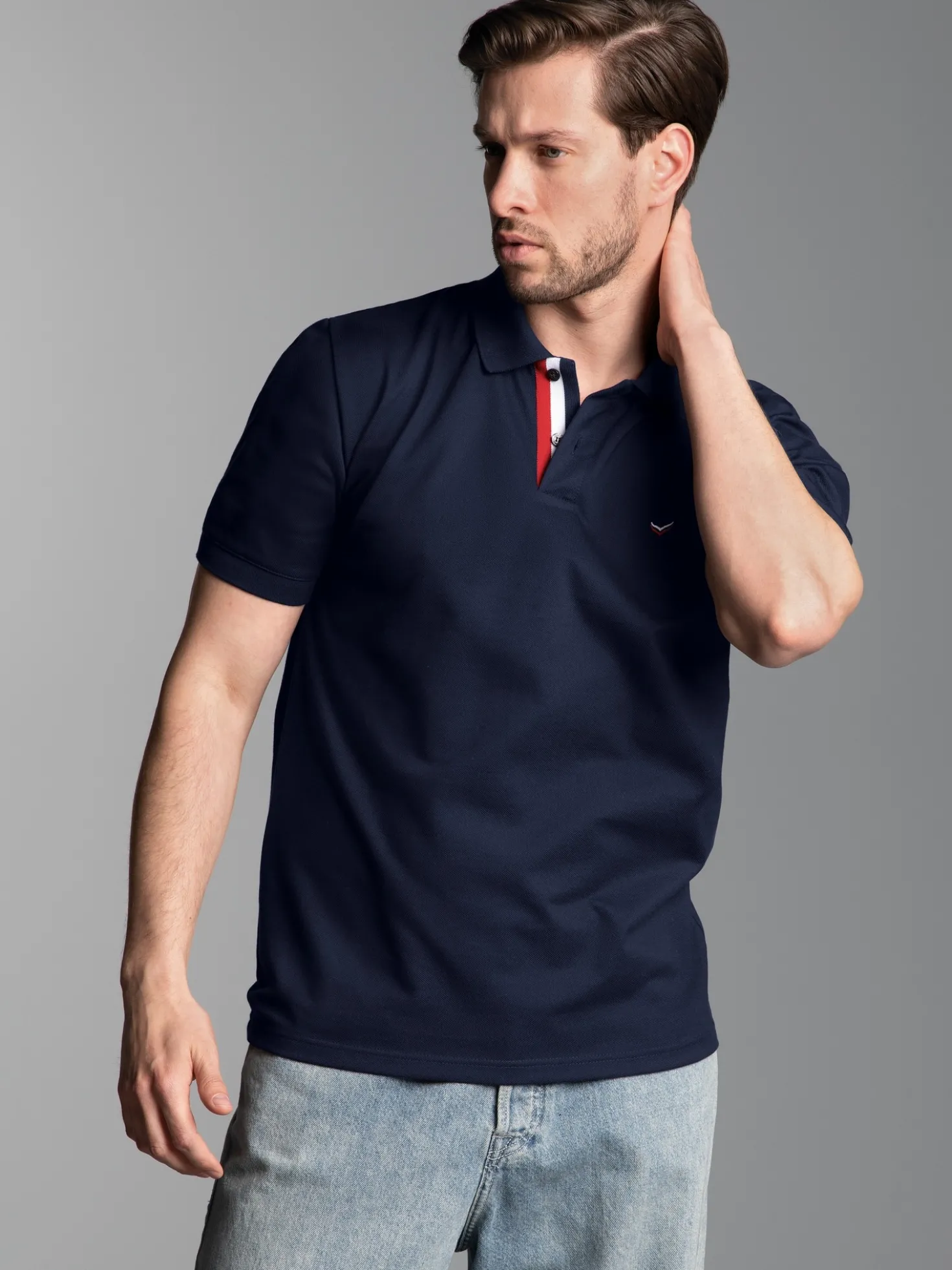 Poloshirt mit dreifarbiger Knopfleiste Navy