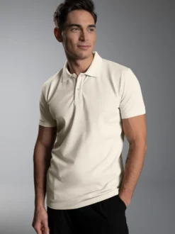 Slim Fit Poloshirt aus DELUXE-Piqué Natur
