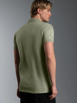 Slim Fit Poloshirt aus DELUXE-Piqué Salbei