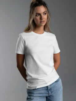 Slim Fit T-Shirt aus DELUXE Baumwolle Weiss