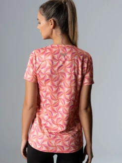 Sport T-Shirt mit modischem Allover-PrintApricot