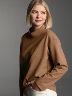 Sweatshirt mit Stehkragen Haselnuss