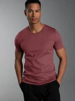 T-Shirt aus Baumwolle/Elastan Mahagoni