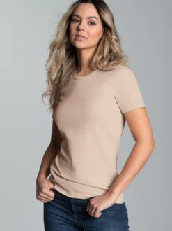 T-Shirt aus Baumwolle/Elastan Sand-melange