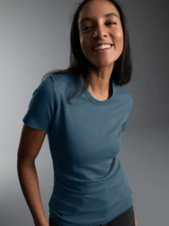 T-Shirt aus Baumwolle/Elastan Jeans-melange