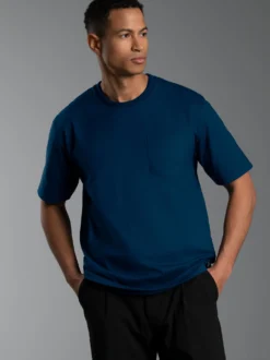 T-Shirt aus Biobaumwolle mit Brusttasche Night-blue