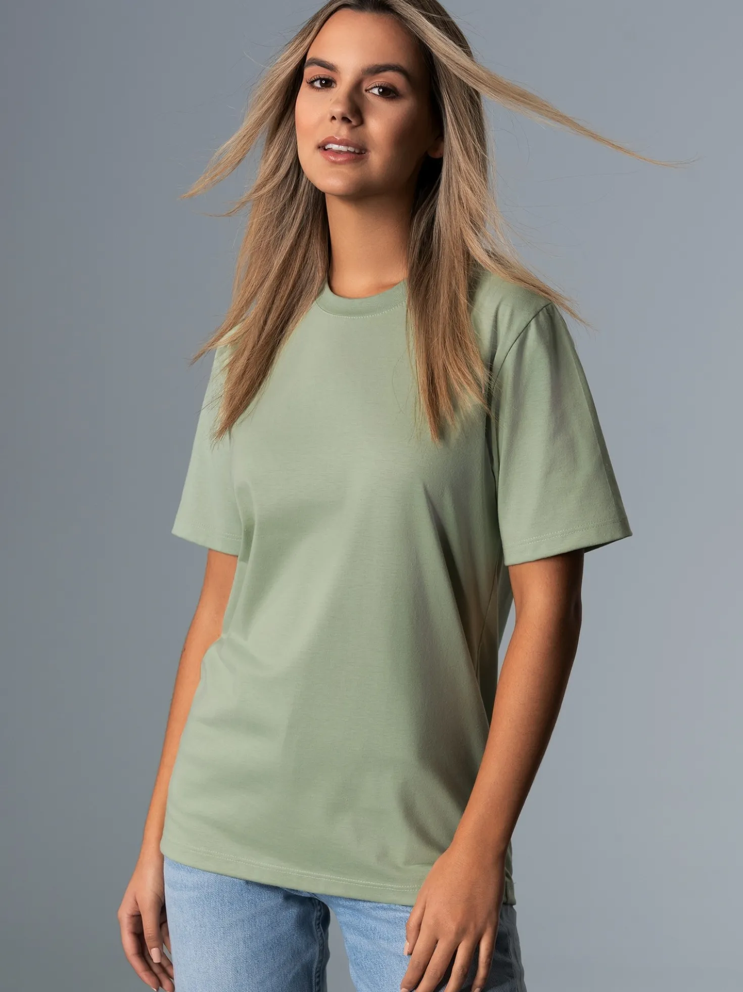 T-Shirt DELUXE Baumwolle Green tea