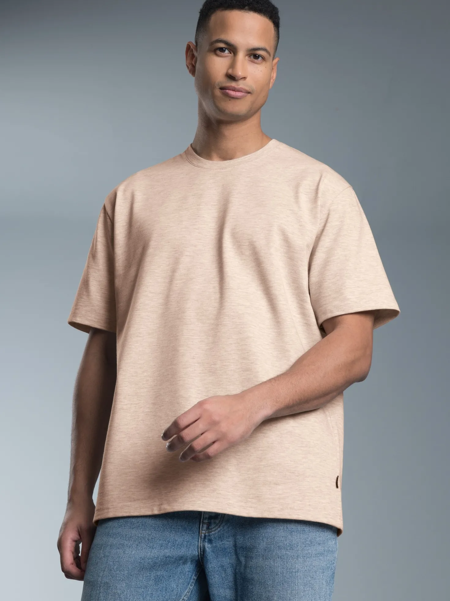 T-Shirt DELUXE Baumwolle Sand-melange