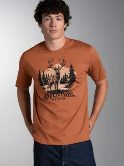 T-Shirt mit abenteuerlichen Hirsch Motiv Zimt
