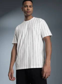 T-Shirt mit Allover Streifen-Muster Weiss