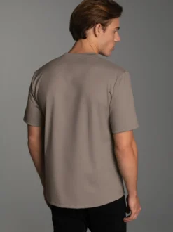 T-Shirt mit großem Hirsch-Printmotiv Taupe