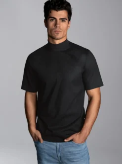 T-Shirt mit Stehkragen Schwarz