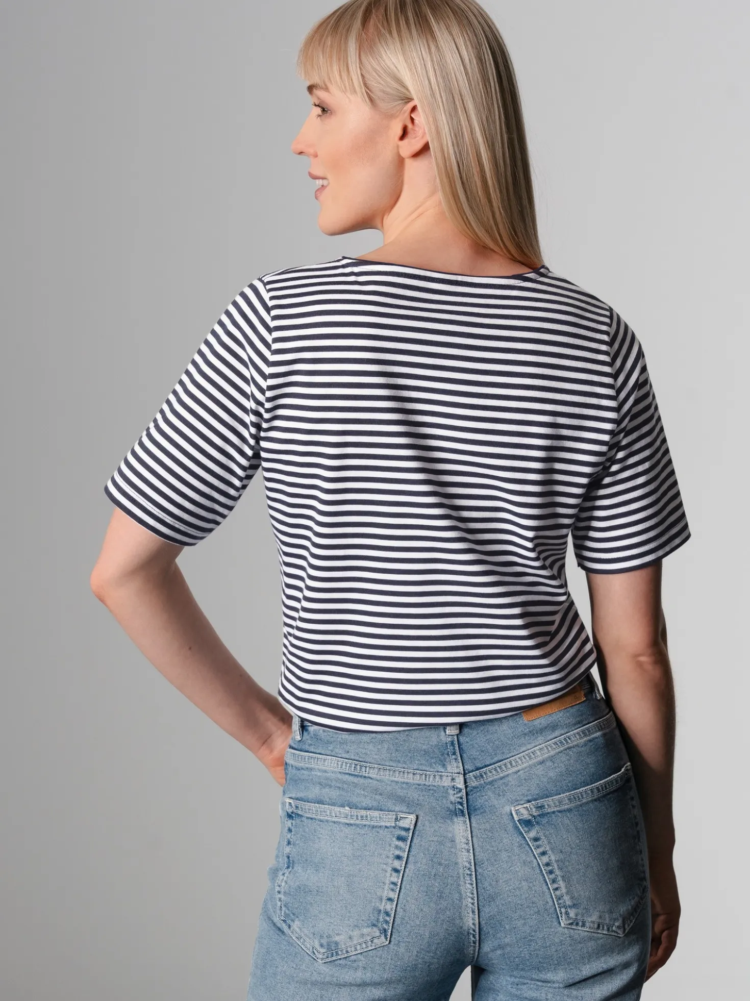 T-Shirt mit Streifenmuster Navy