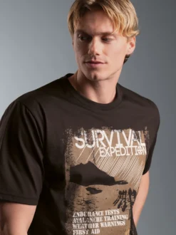 T-Shirt mit Survival Motiv Mocca