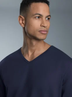 V-Shirt aus 100% Biobaumwolle Navy-C2C
